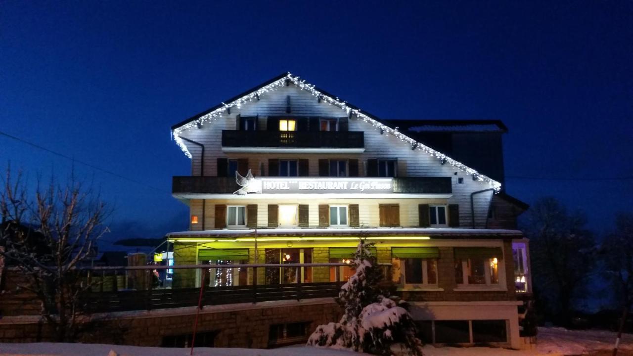 Hotel Restaurant Le Yeti Les Rousses Exterior photo